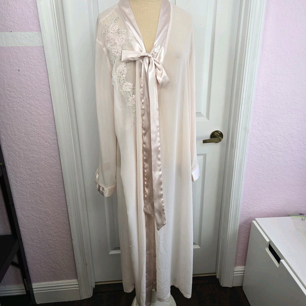 California Dynasty Vtg‎ Sheer Pink Dressing Gown Long Robe Satin Trim Bow   Tie